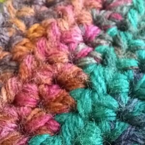 Crochê colorido em detalhe