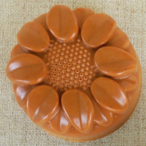 Sabonete Glicerinado Maracujá Doce, Manga & Argila Amarela 3 Sabonete artesanal glicerinado de argila amarela, maracujá doce e manteiga de manga