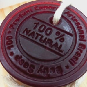 Sabonete glicerinado com óleo de semente de uvas, extrato seco de uva e fragrância de ervas de provence