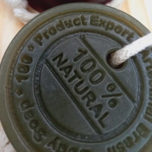 Sabonete glicerinado de alecrim, amêndoas e argila verde