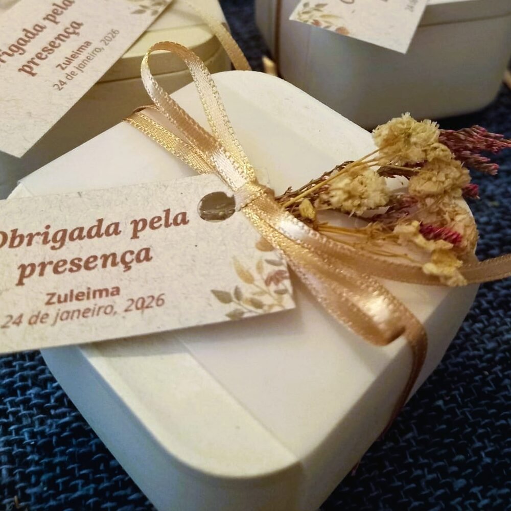 Velas artesanais personalizadas para eventos 7 Velas em cera vegetal, produzidas manualmente e personalizadas para eventos