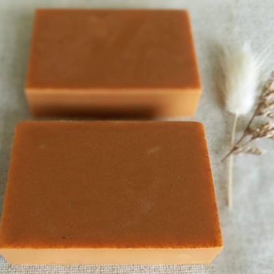 Banho de Maracujá doce e camomila - conjunto de sabonetes de maracujá doce com camomila. Sabonete com argila amarela e manteiga de manga.